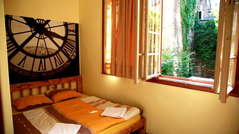 Reveller'S Hostel Dordegol Zewnętrze zdjęcie